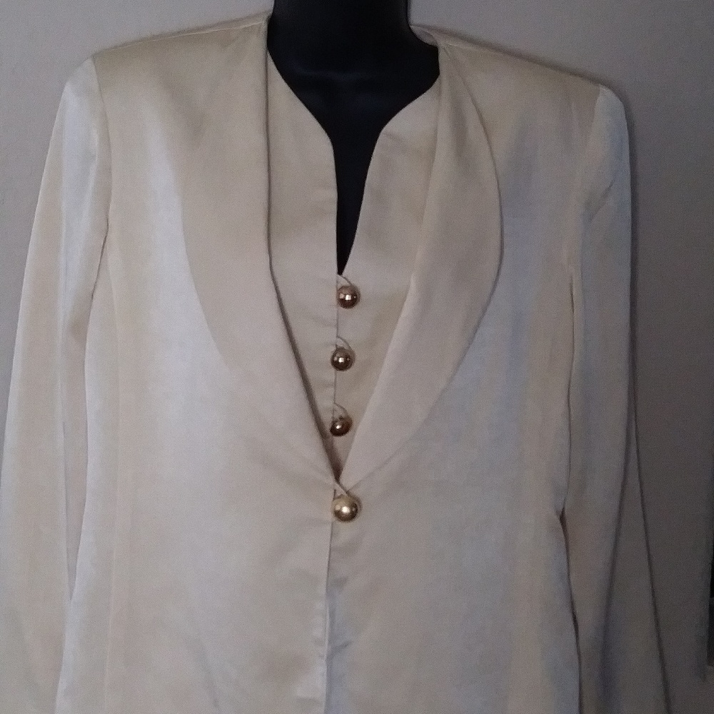Ladies Gold Silky & Soft 3-piece Suit Beautiful Material Mother Of The Bride
